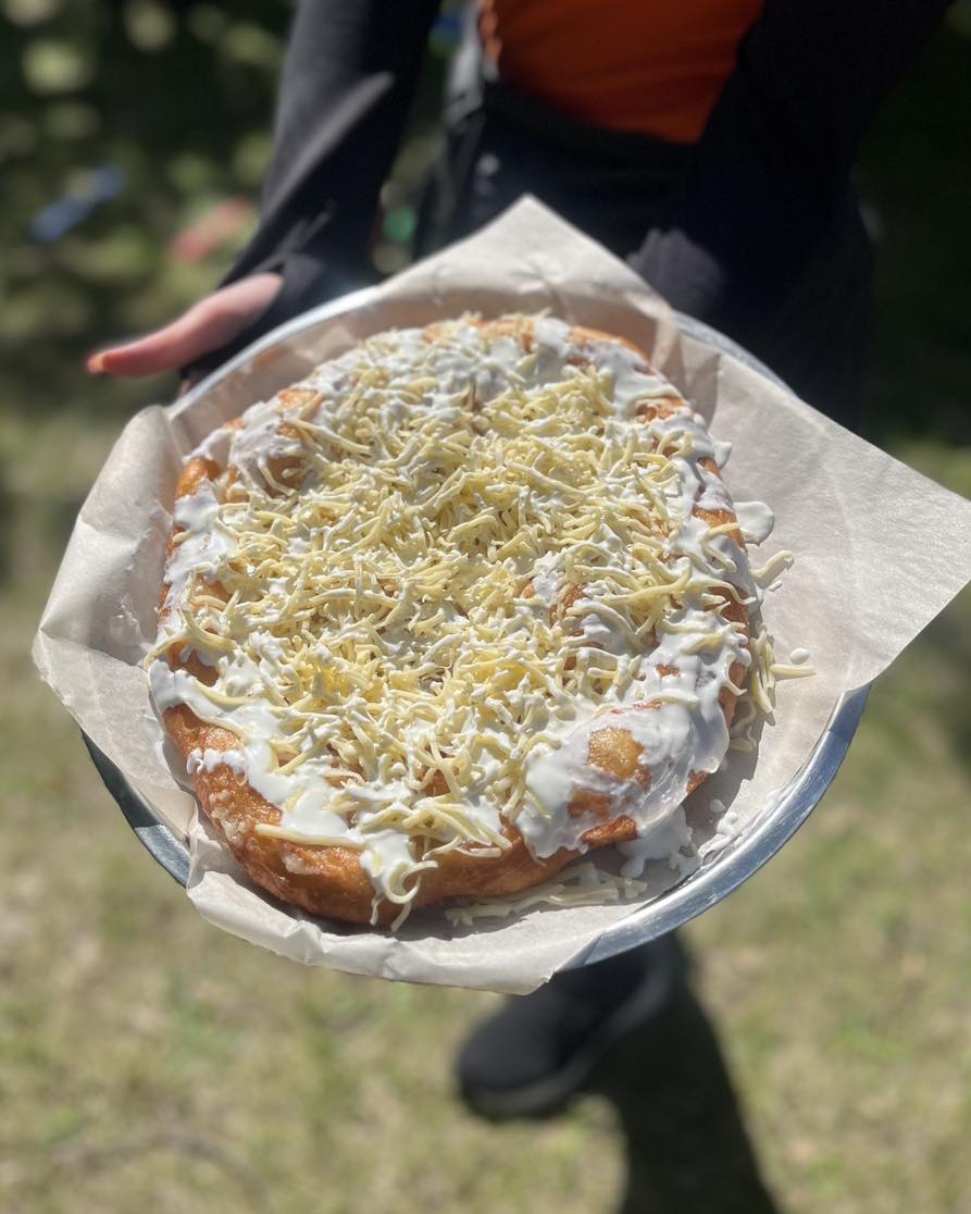 Vinohradníctvo a vinárstvo Vladár a syn - Otvorená vinica - langoš